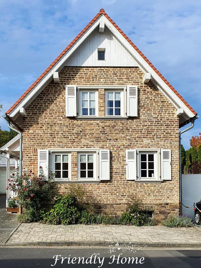 Friendly Home - "Gemuetliches Backsteinhaus" Koeln Bonn Phantasialand Bornheim  Exteriör bild